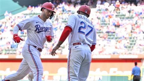 Garver, Rangers stay hot to start season, rout Phillies 16-3